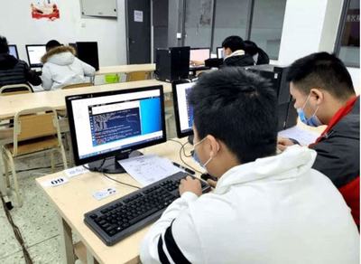 工学类专业就业“钱景”排行，计算机收入可观，榜首却是新兴行业——网络与信息安全软件开发